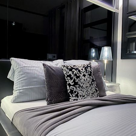 Boutique Hotel Schulz Classic นอยชตัดท์ อัม รูเบนแบร์เกอ ภายนอก รูปภาพ