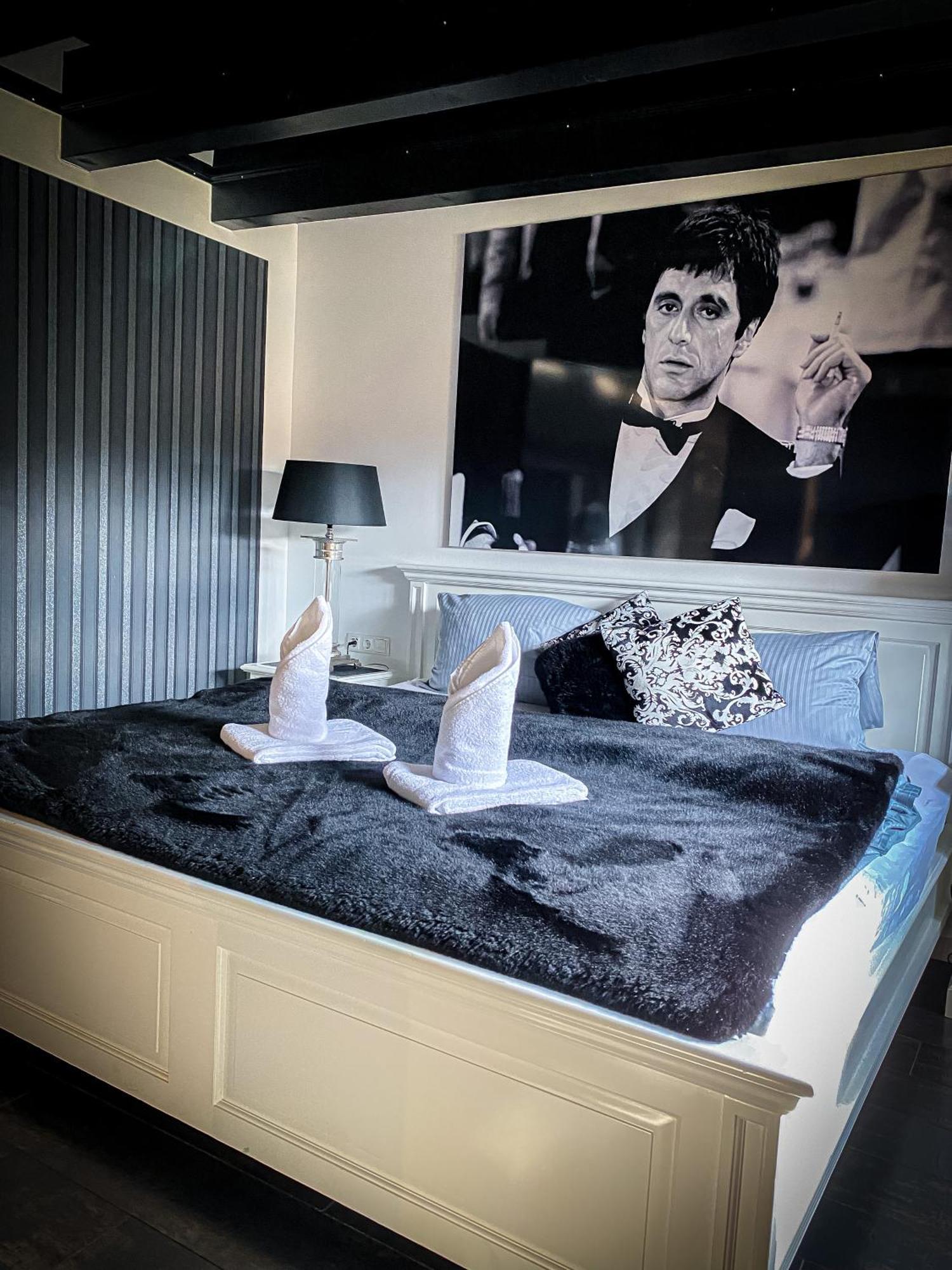 Boutique Hotel Schulz Classic นอยชตัดท์ อัม รูเบนแบร์เกอ ภายนอก รูปภาพ